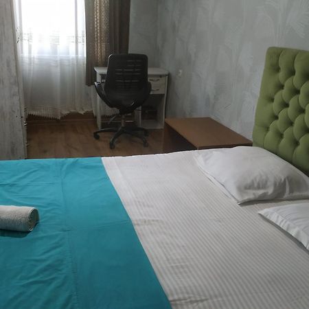 Rustavi Guest House Exterior photo