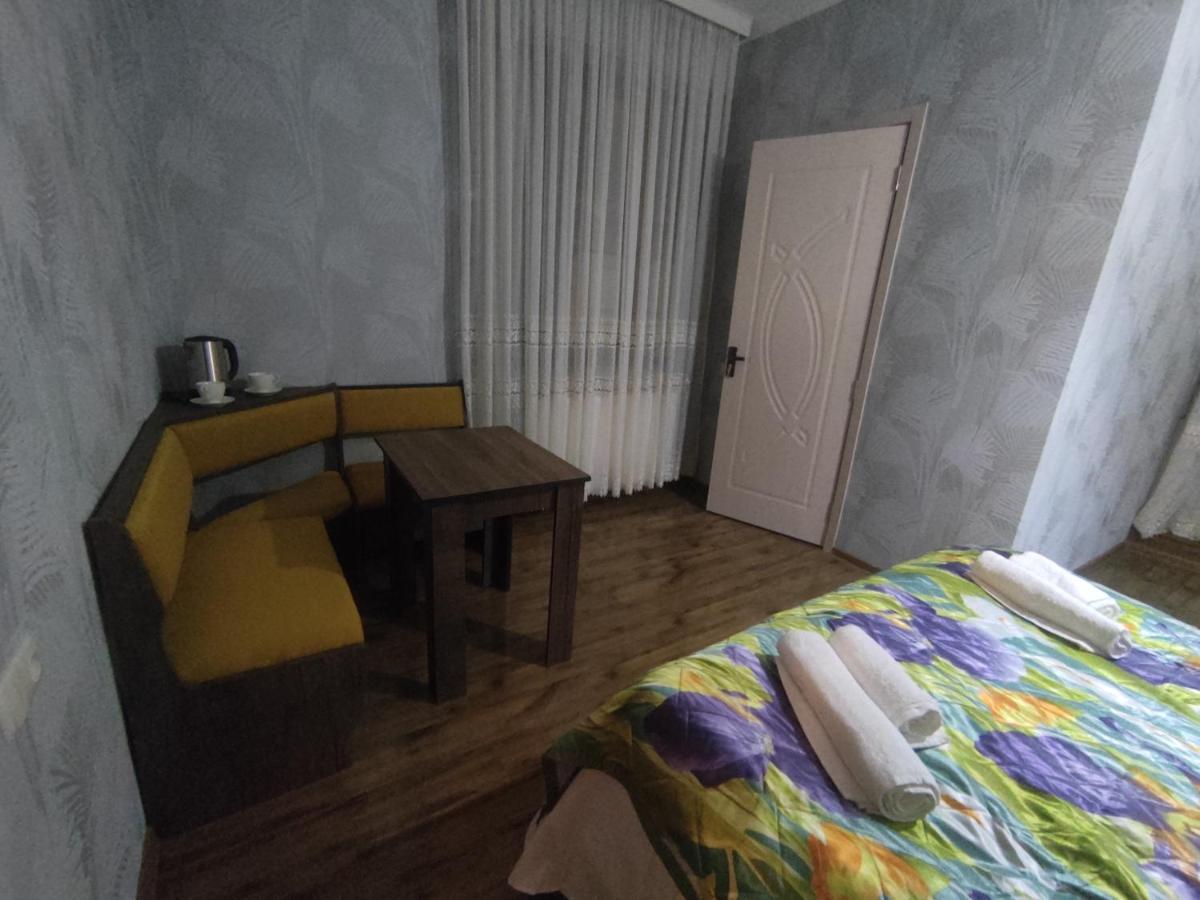 Rustavi Guest House Exterior photo