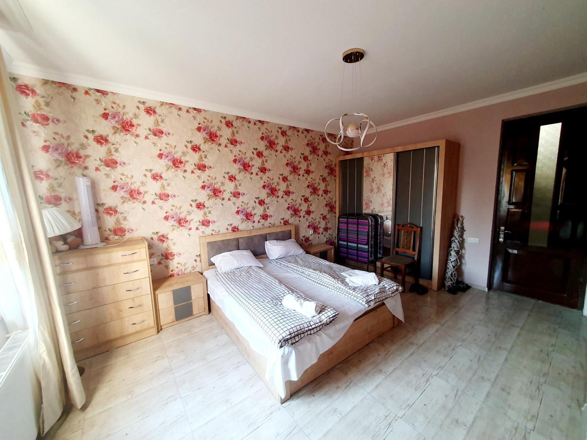 Rustavi Guest House Exterior photo